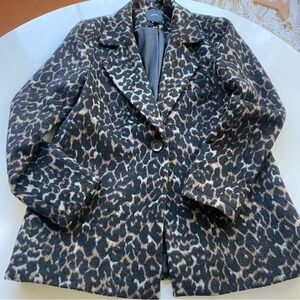 Leopard print fuzzy blazer